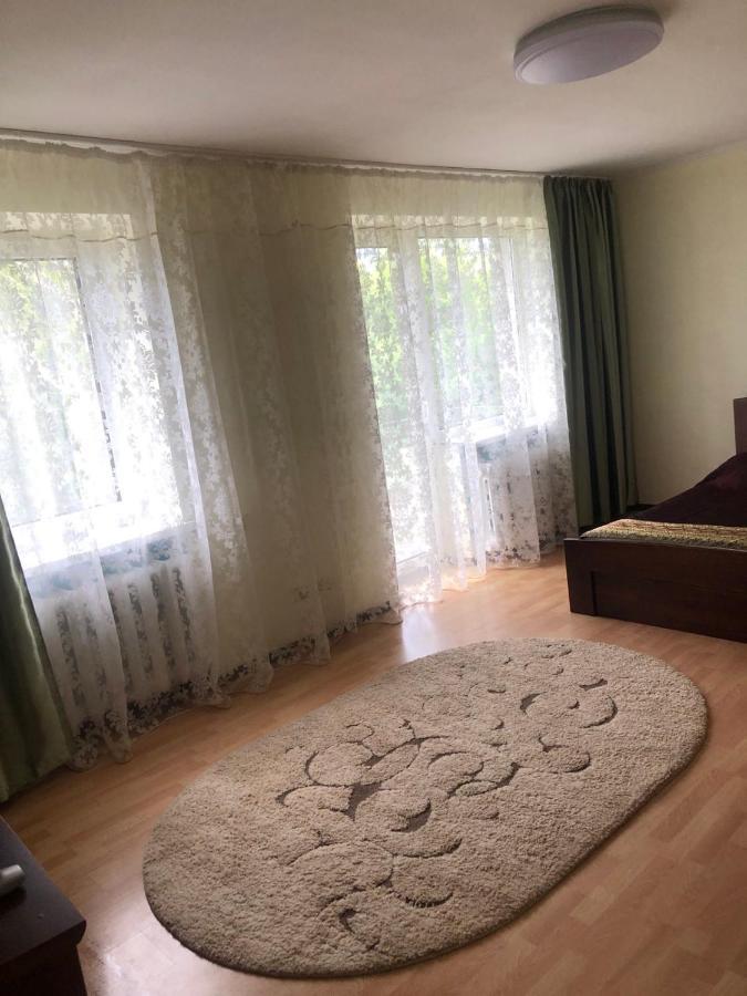 Квартира З Виглядом На Озеро Ternopil Exterior foto
